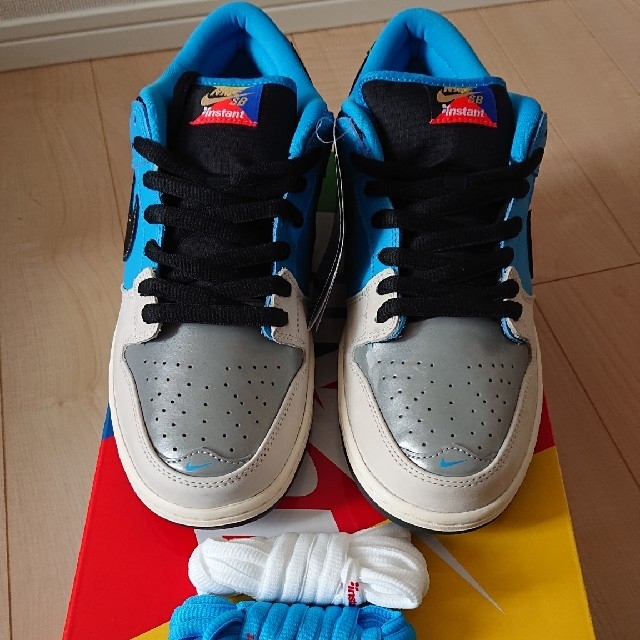 NIKE SB DUNK instant靴/シューズ