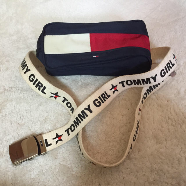 tommy girl(トミーガール)のトミー ポーチ ベルトセット レディースのバッグ(ボディバッグ/ウエストポーチ)の商品写真