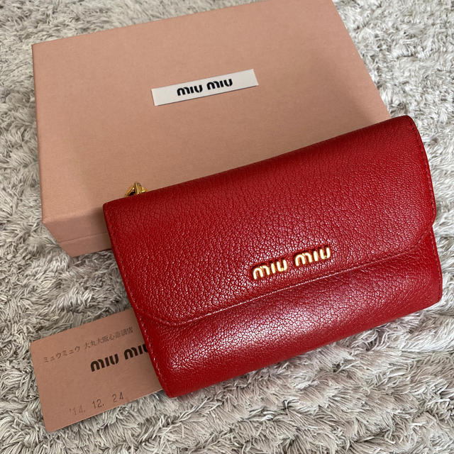 美品！MIUMIU二つ折り財布☆RED