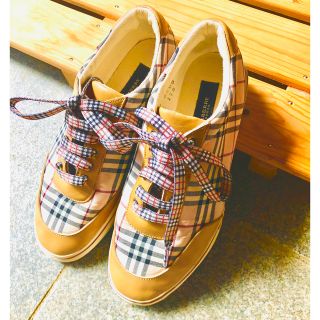 バーバリー(BURBERRY)のバーバリー　スニーカー(スニーカー)