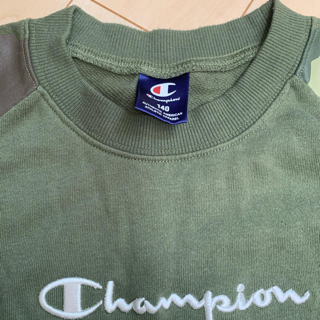 Champion(チャンピオン)のchampion トレーナー　140 キッズ/ベビー/マタニティのキッズ服男の子用(90cm~)(Tシャツ/カットソー)の商品写真