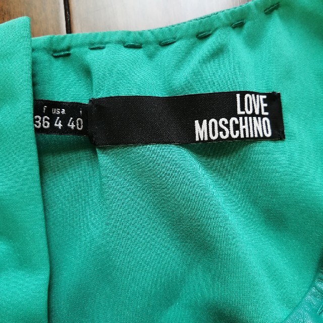 MOSCHINO(モスキーノ)のお値下げMOSCHINOレザーワンピース レディースのワンピース(ひざ丈ワンピース)の商品写真