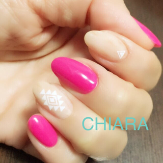 ウッドネイル☆ネオンピンク コスメ/美容のネイル(つけ爪/ネイルチップ)の商品写真