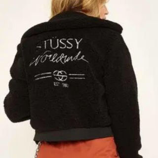 ステューシー(STUSSY)のもこもこアウター　STUSSY(その他)