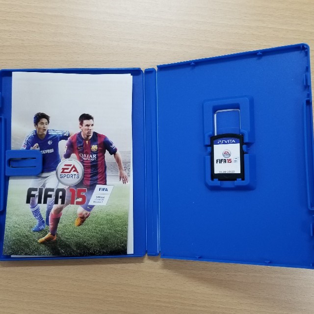 PlayStation Vita(プレイステーションヴィータ)のPS VITA  FIFA15 エンタメ/ホビーのゲームソフト/ゲーム機本体(家庭用ゲームソフト)の商品写真