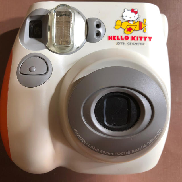 キティ　チェキカメラ　INSTAX MINI HELLO KITTY