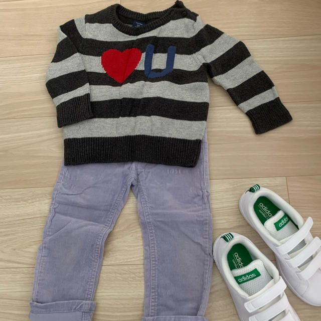 babyGAP(ベビーギャップ)の子ども　90㎝ キッズ/ベビー/マタニティのキッズ服男の子用(90cm~)(ニット)の商品写真