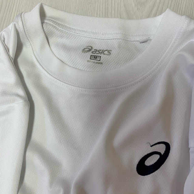 asics(アシックス)のアシックス　長そでTシャツ　2枚組　Ｍサイズ レディースのトップス(Tシャツ(長袖/七分))の商品写真