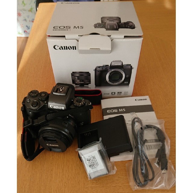 Canon(キヤノン)の★Smilefun様専用★Canon EOS M5 スマホ/家電/カメラのカメラ(ミラーレス一眼)の商品写真