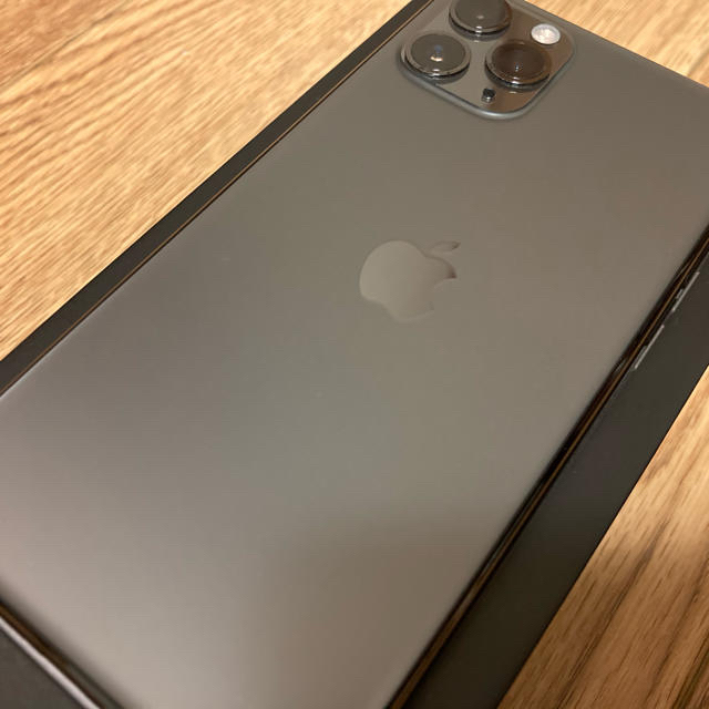 超目玉枠】 iPhone 11 Pro 256GB SIMフリー スマートフォン本体