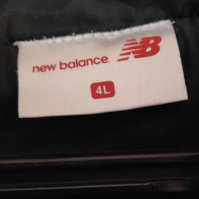 New Balance(ニューバランス)のNew Balance ダウン 【4L】【美品】 レディースのジャケット/アウター(ダウンジャケット)の商品写真