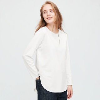 ユニクロ(UNIQLO)の新品☆UNIQLO/ユニクロ*コットンロングシャツテールT*XL*ホワイト(Tシャツ(長袖/七分))