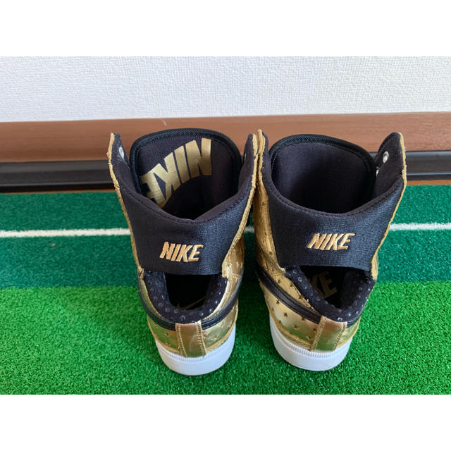 NIKE(ナイキ)のNIKE ナイキ　ハイカット　23cm レディースの靴/シューズ(スニーカー)の商品写真