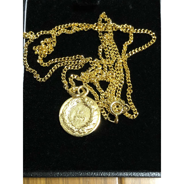 ネックレスPALACE SKATEBOARDS COIN PENDANT GOLD