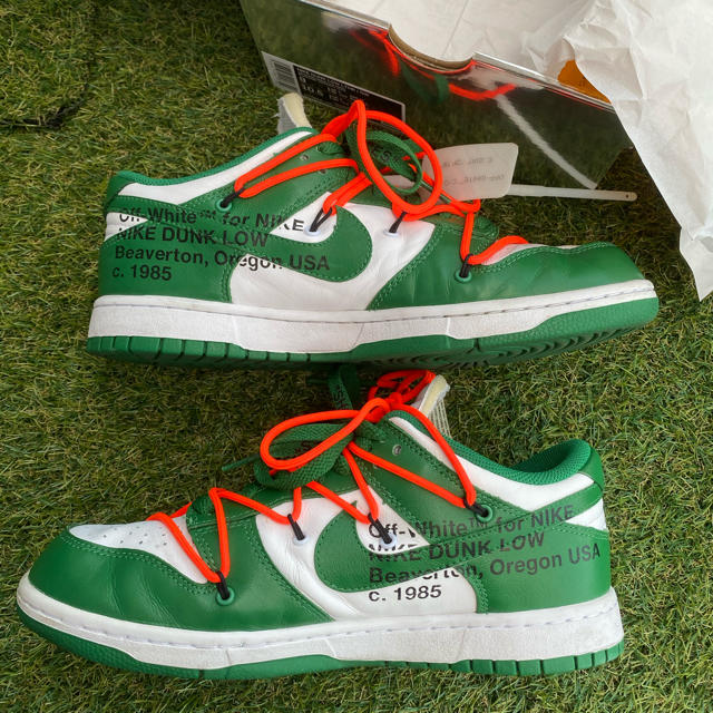 NIKE(ナイキ)の国内正規　Nike×offwhite dunk low US9 メンズの靴/シューズ(スニーカー)の商品写真