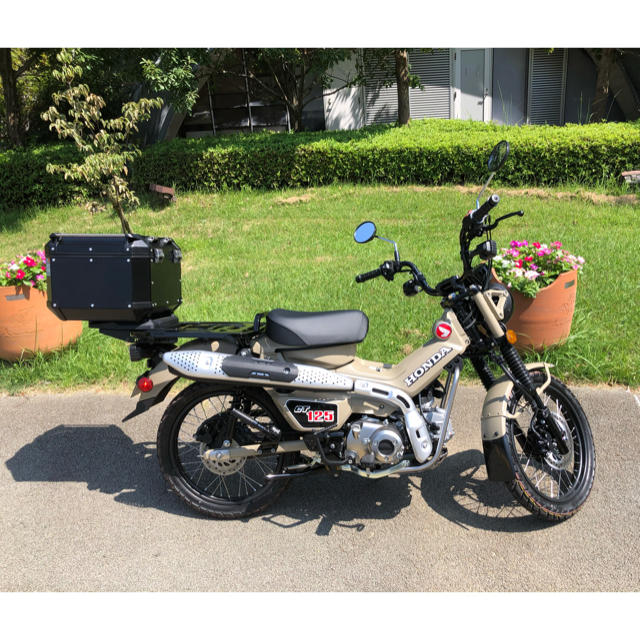 新品】GIVI TREKKER OUTBACK 42L / OBKN42B - 装備/装具