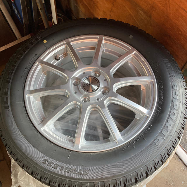 ダンロップスタッドレス185／65R15 88Qスチールホイールセット