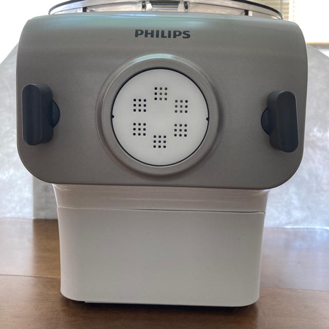 PHILIPS(フィリップス)の[値下げしました]ヌードルメーカー　フィリップス スマホ/家電/カメラの調理家電(調理機器)の商品写真