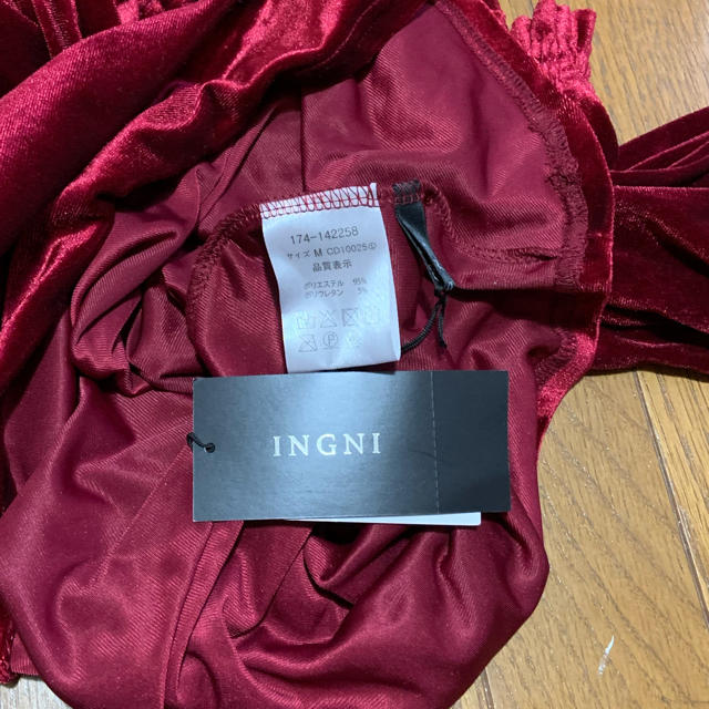 INGNI(イング)のINGNI オフショルダートップス レディースのトップス(チュニック)の商品写真