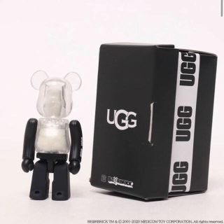 メディコムトイ(MEDICOM TOY)のatmos ugg MEDICOM TOY BE@RBRICK 100%(キャラクターグッズ)