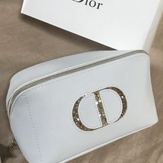 ディオール(Dior)の⭐︎Dior⭐︎限定ポーチ⭐︎クリスマス⭐︎(ポーチ)