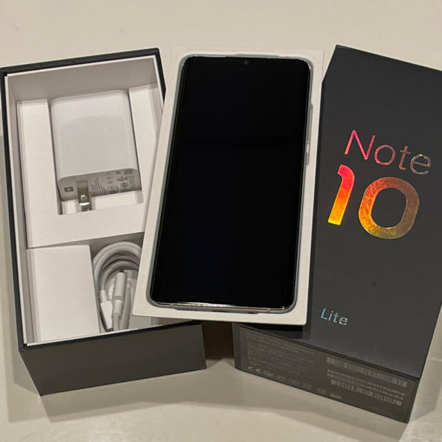 ANDROID(アンドロイド)の【超美品】Xiaomi Mi Note 10 lite  グレーシャホワイト スマホ/家電/カメラのスマートフォン/携帯電話(スマートフォン本体)の商品写真