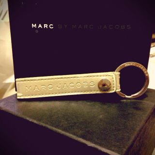 マークジェイコブス(MARC JACOBS)のマークのキーホルダー(キーホルダー)