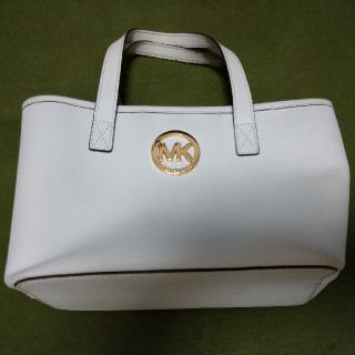 マイケルコース(Michael Kors)のMICHAEL KORSハンドバッグ(ハンドバッグ)