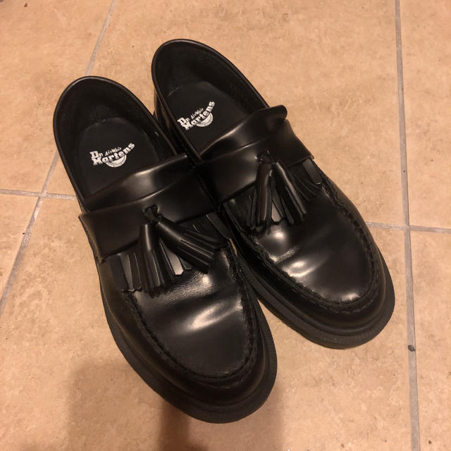 Dr.Martens(ドクターマーチン)のponii様専用　ドクターマーチン  黒ローファー レディースの靴/シューズ(ローファー/革靴)の商品写真