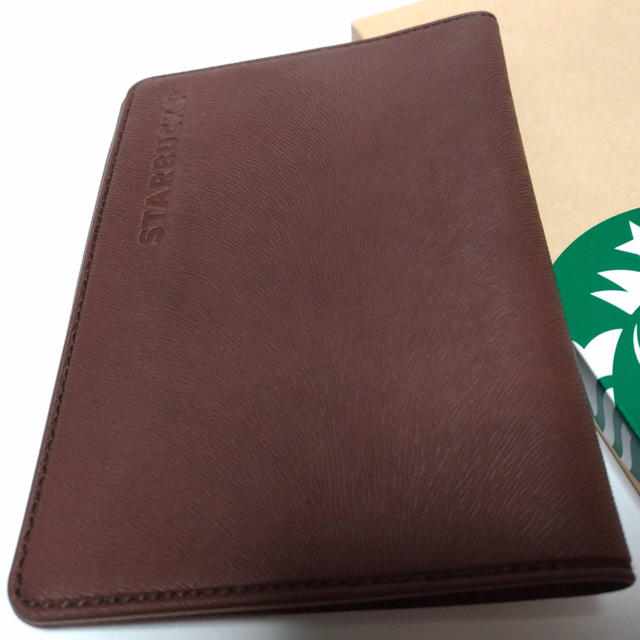 Starbucks Coffee(スターバックスコーヒー)の香港スターバックス　パスポートケース インテリア/住まい/日用品の日用品/生活雑貨/旅行(旅行用品)の商品写真