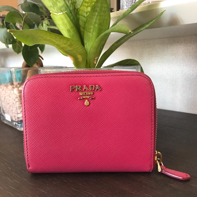 PRADA(プラダ)のPRADA☆財布 メンズのファッション小物(折り財布)の商品写真