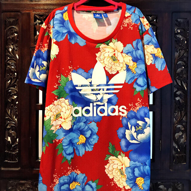 adidas - アディダス 赤 花柄 Tシャツ タンクトップ ファーム コラボ