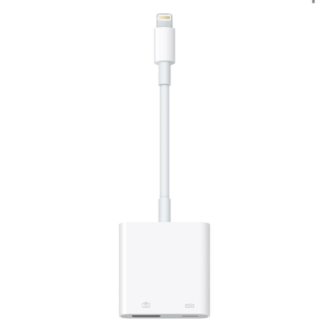 Apple(アップル)の(純正)Lightning USB 3カメラアダプター スマホ/家電/カメラのスマホアクセサリー(その他)の商品写真