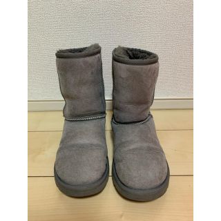 アグ(UGG)のUGG グレームートンブーツ(ブーツ)