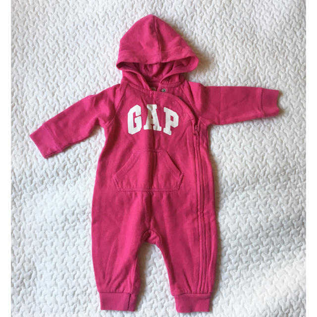 babyGAP - baby gap ギャップ ロンパース カバーオール 裏起毛 ピンク 60の通販 by .｜ベビーギャップならラクマ