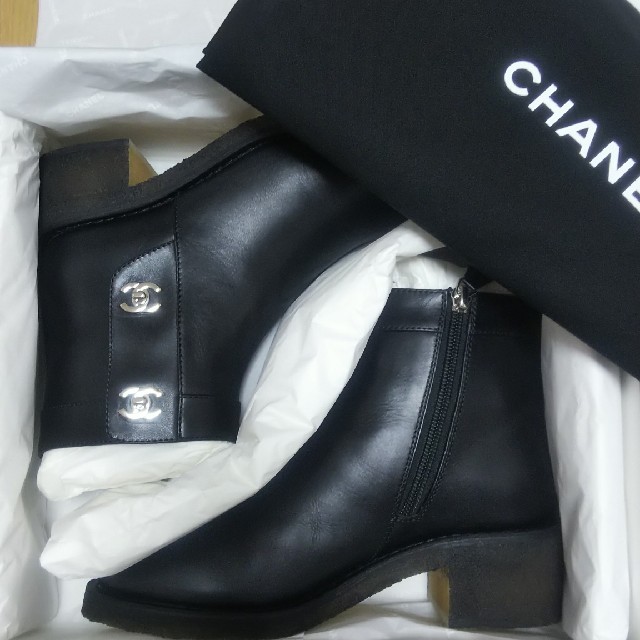 驚きの値段で】 CHANEL - ターンロックショートブーツ シャネル CHANEL