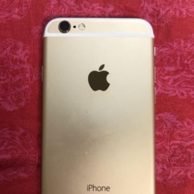 Apple(アップル)のiPhone6s SIMフリー スマホ/家電/カメラのスマートフォン/携帯電話(スマートフォン本体)の商品写真