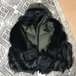 サカイ(sacai)のNike × sacai Women’s Parka ダウン セコイア サイズM(ダウンジャケット)