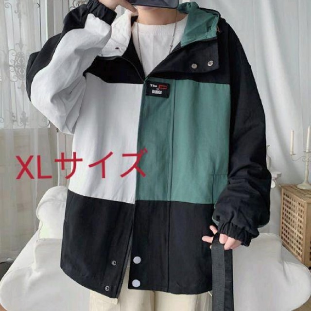 アウトドア パーカー XL ジップアップ ブルゾン 秋冬 ダウンジャケット  メンズのジャケット/アウター(ブルゾン)の商品写真