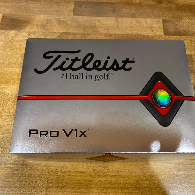 Titleist(タイトリスト)のタイトリスト　PRO V1x 新品未使用 スポーツ/アウトドアのゴルフ(その他)の商品写真