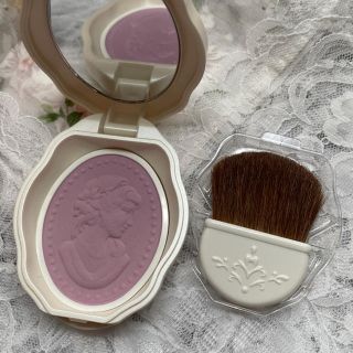 レメルヴェイユーズラデュレ(Les Merveilleuses LADUREE)のレ・メルヴェイユーズラデュレプレストチークカラー　N16  箱有り(チーク)