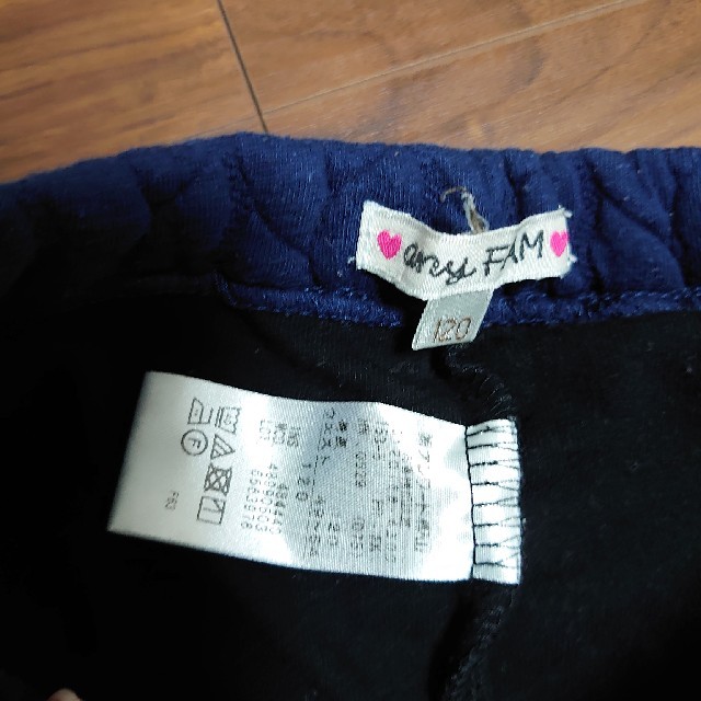 anyFAM(エニィファム)のバームクーヘン様　anyfam  スカート付きレギンス　120サイズ　used キッズ/ベビー/マタニティのキッズ服女の子用(90cm~)(スカート)の商品写真