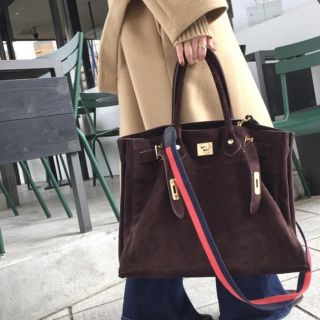 アパルトモンドゥーズィエムクラス(L'Appartement DEUXIEME CLASSE)の新品☆SITA PARANTICASuede Tote Bag&赤紺ストラップ付(トートバッグ)