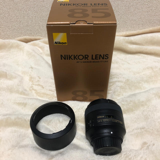 Nikon(ニコン)のNikon AF-S NIKKOR 85mm f1.8 G スマホ/家電/カメラのカメラ(レンズ(単焦点))の商品写真