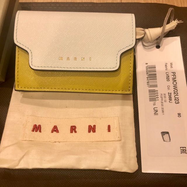 新品★2020AW MARNI 三つ折り財布 イエロー マルニ ミニ財布