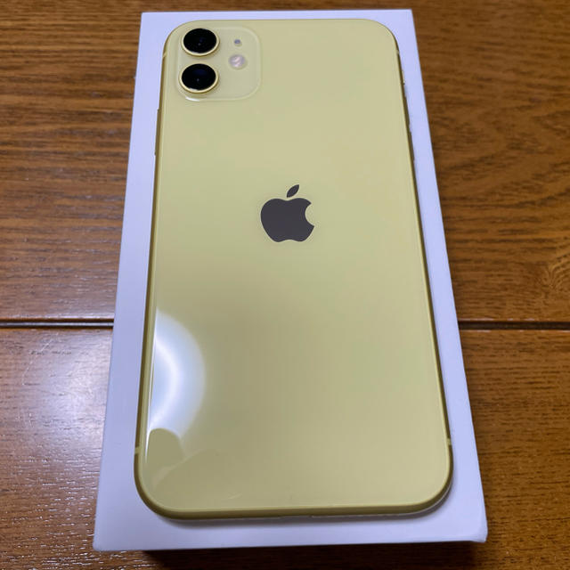 超美品 イエロー ドコモ版 simロック解除済みの通販 u2288
