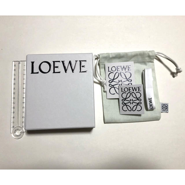 LOEWE(ロエベ)のロエベ空箱 レディースのバッグ(ショップ袋)の商品写真