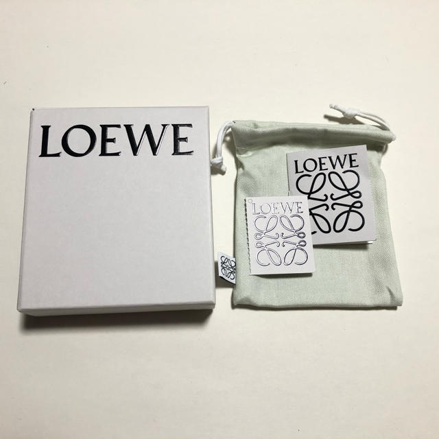 LOEWE(ロエベ)のロエベ空箱 レディースのバッグ(ショップ袋)の商品写真