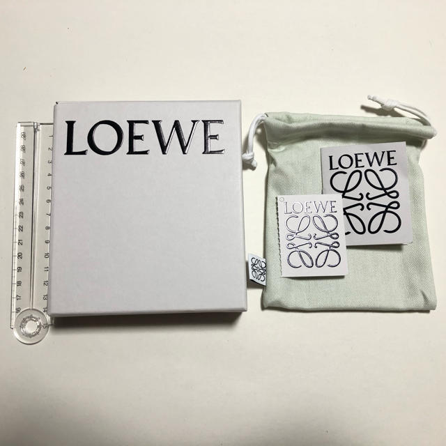 LOEWE(ロエベ)のロエベ空箱 レディースのバッグ(ショップ袋)の商品写真