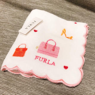 フルラ(Furla)のFURLA タオル ハンカチ 【新品未使用】(ハンカチ)
